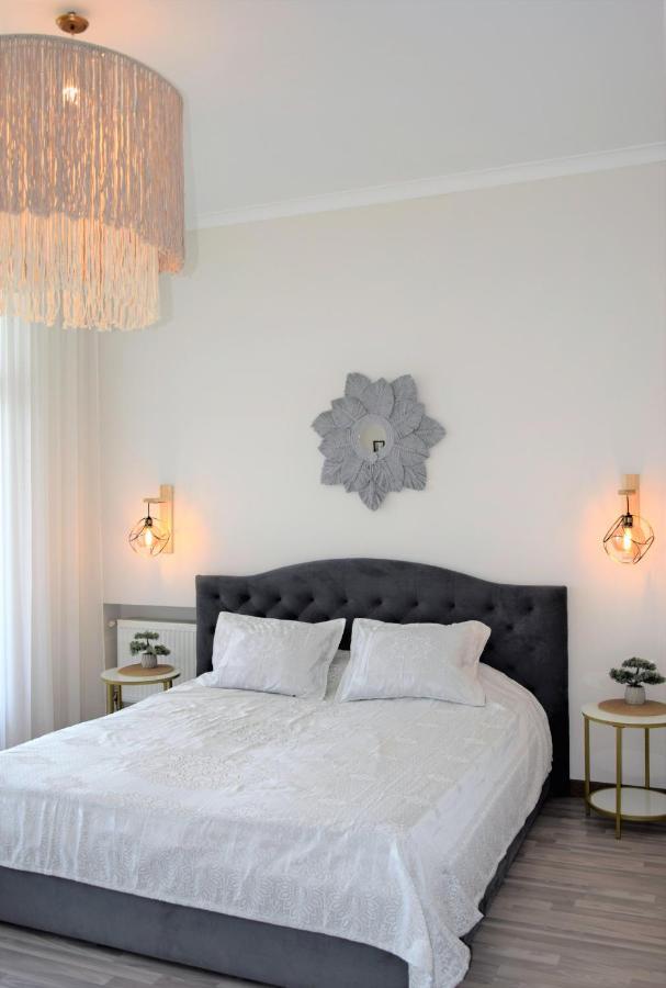 Apartment In Arcadia Palace With Sea View! Odessa Esterno foto