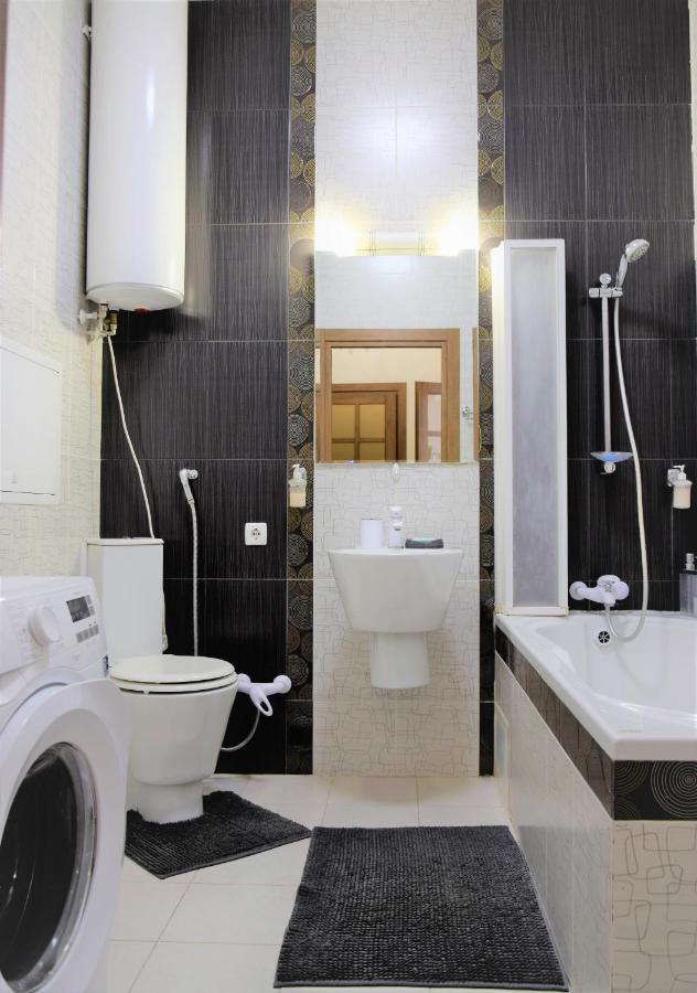 Apartment In Arcadia Palace With Sea View! Odessa Esterno foto
