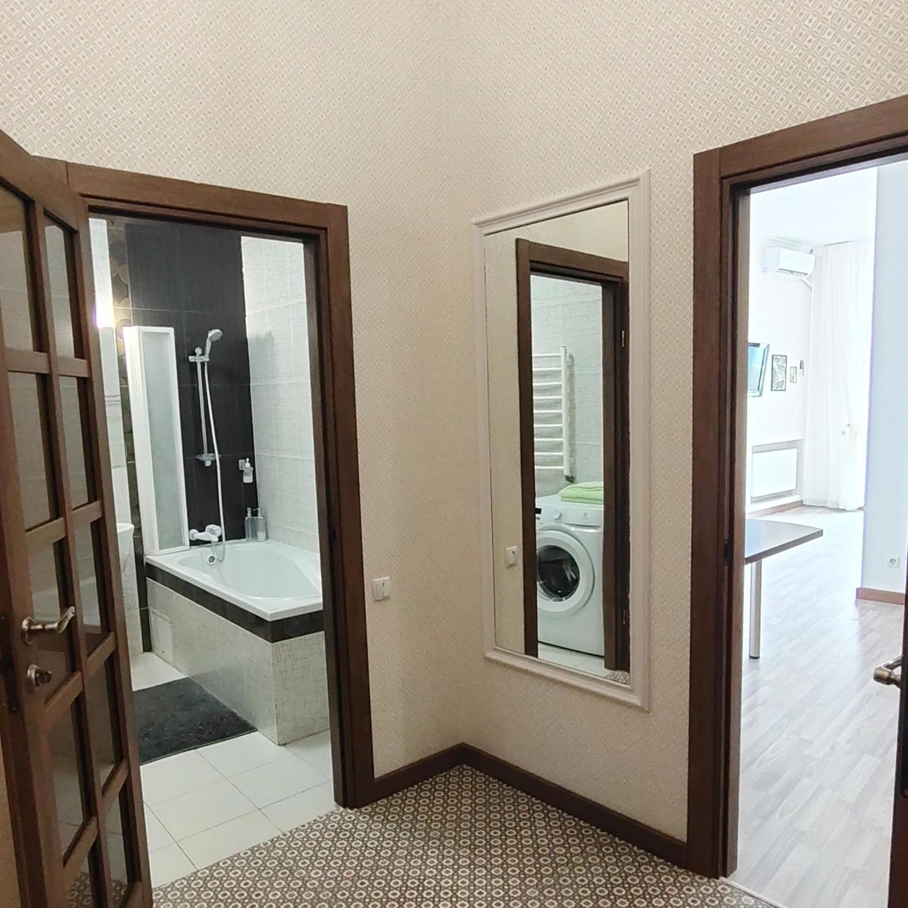 Apartment In Arcadia Palace With Sea View! Odessa Esterno foto